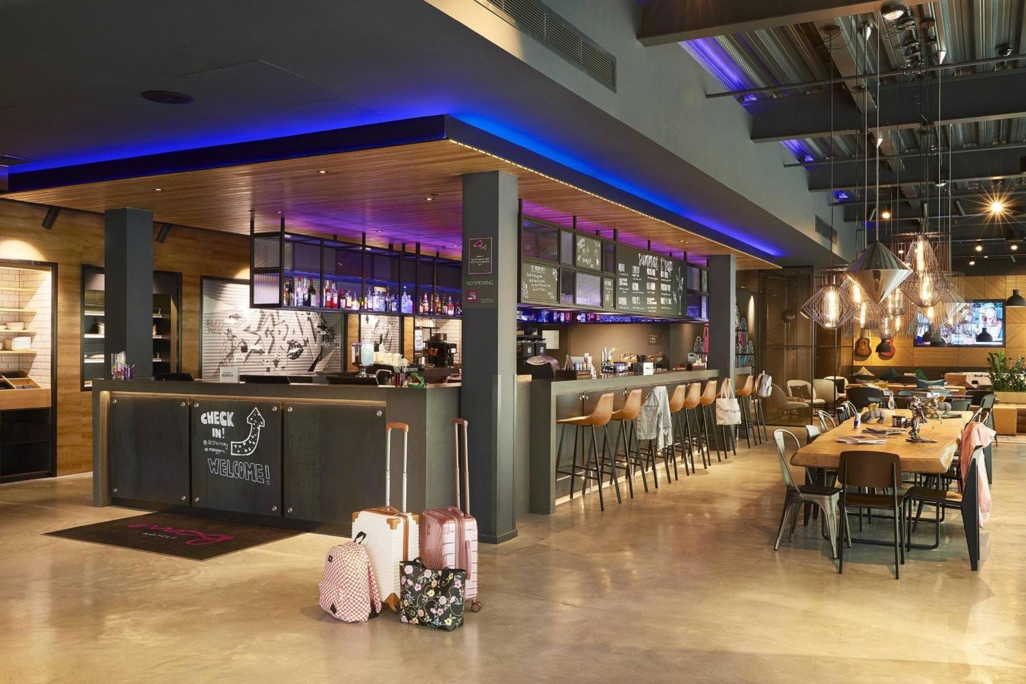 Moxy York Hotel Exterior foto